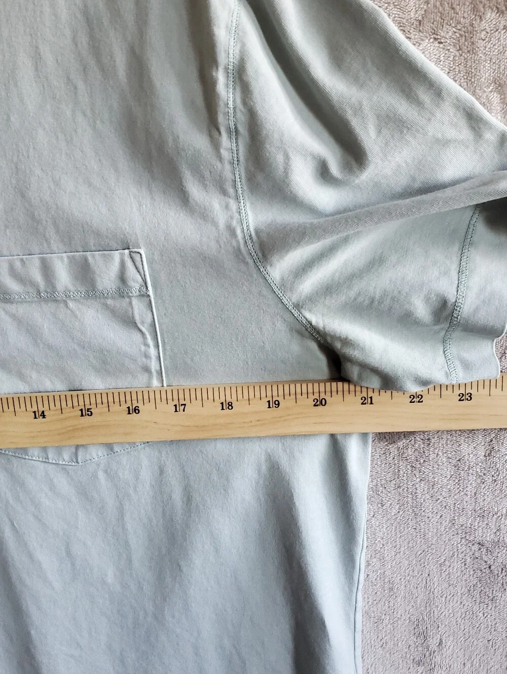 Banana Republic Authentic Tee Mens L Mint Green Supima Cotton Pocket T-shirt